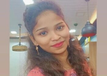 खळबळजनक ! पत्नी घटस्फोट देत नाही, रागातून पतीने गाठली खालची पातळी