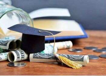 शिंदे सरकारचा मोठा निर्णय! ‘या’ विद्यार्थ्यांच्या परदेशातील उच्च शिक्षणाच्या शिष्यवृत्तींच्या संख्येत वाढ