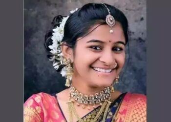 ‘गुडबाय लाइफ’ स्टेटस ठेवत तरुणाने आधी गर्लफ्रेंडला संपविले, नंतर..