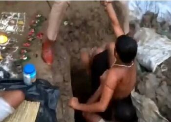 अरे बापरे.. मोक्षप्राप्तीसाठी 22 वर्षीय साधूने केले ‘हे’ धक्कादायक कृत्य