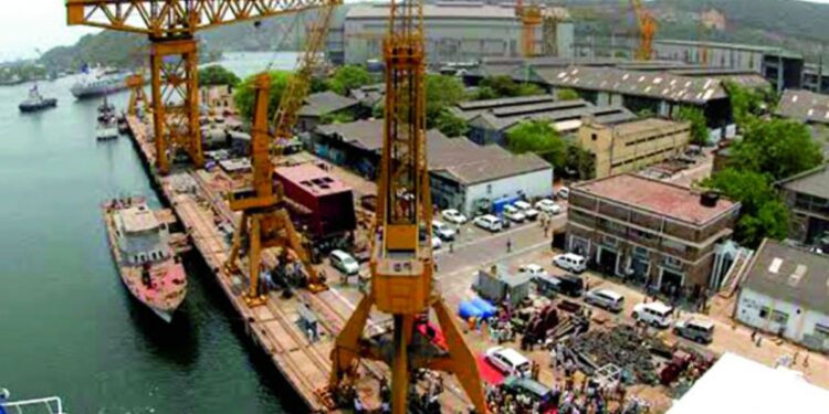 हिंदुस्तान शिपयार्ड लि. नोकरीची संधी.. 2 लाखांपर्यंतचा पगार मिळेल, असा करा अर्ज?