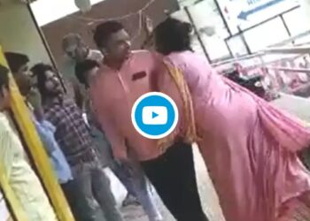 ..म्हणून महिलेने ब्युटी पार्लरवाल्याला चप्पलने धुतलं ; पहा ‘हा’ व्हिडीओ