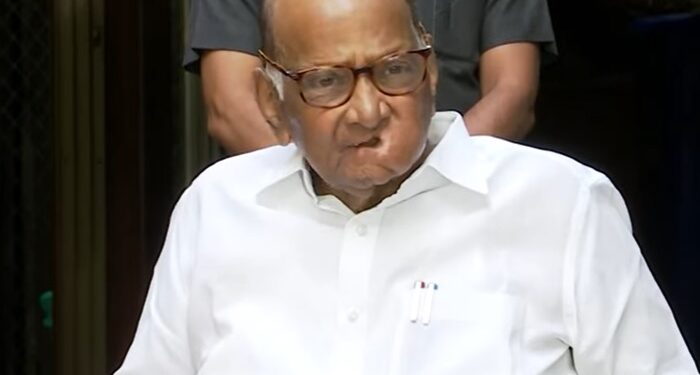 राष्ट्रवादी काँग्रेसचे अध्यक्ष शरद पवार ब्रीच कॅन्डी रुग्णालयात दाखल