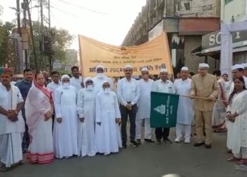 महात्मा गांधीजींच्या विचारांमध्ये वैश्विकता – माजी न्यायमूर्ती सत्यरंजन धर्माधिकारी