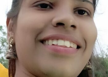 विवाहानंतर तब्बल 12 वर्षांनी रेश्मा देडे- पारखे यांनी पुन्हा सुरू केला शिक्षणाचा प्रवास