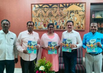 दिवाळी अंकाचे प्रकाशन : ग्रामगौरव नवा आयाम ठरावा- ना. गिरीश महाजन