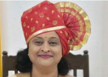 खळबळजनक ; तहसीदाराच्या घरात सापडले ६० तोडे सोनं,नवी मुंबई लाच लुचपत विभागाची कारवाई