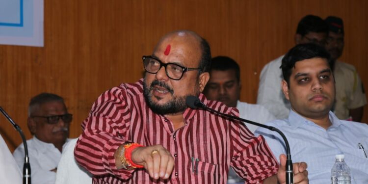 DPDC JALGAON NEWS ; आजच्या जळगाव जिल्हा नियोजन समितीच्या बैठकीत झाले ‘हे’ निर्णय !