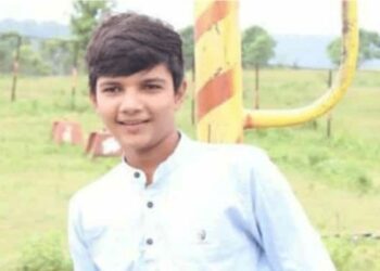 धक्कादायक ; गॅस गिझरला गळती, बाथरुममध्ये १६ वर्षीय मुलाचा मृत्यू