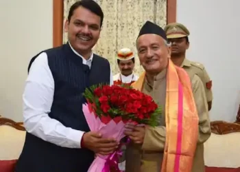 उपमुख्यमंत्री फडणवीसांचे राज्यापालांच्या राजीनाम्याविषयी सूचक वक्तव्य, काय म्हणाले वाचा..