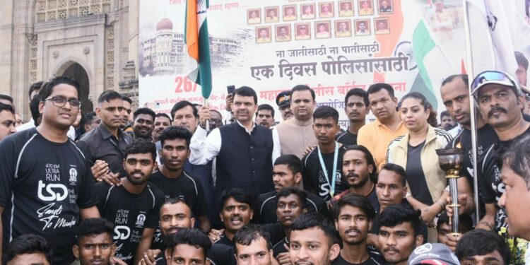 शहीद पोलीस अधिकारी, कर्मचाऱ्यांच्या स्मरणार्थ सांगली ते मुंबई ‘शहीद दौड’