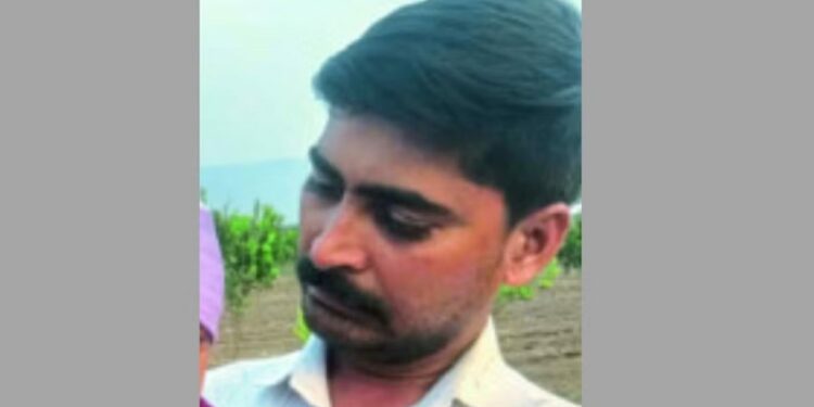 सावकारी कर्जाला कंटाळून तरुण शेतकऱ्याने उचललं टोकाचे पाऊल, जळगाव जिल्ह्यातील घटना