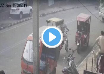 अति भयंकर ! भरधाव कारने मुलांना चिरडले, घटनेचा थरार VIDEO व्हायरल