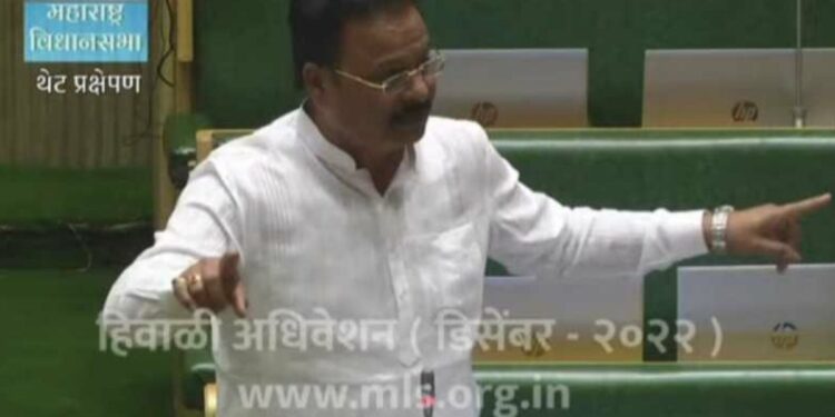 खडसे कुटुंबीय पुन्हा संशयाच्या भोवऱ्यात? आ. पाटलांनी केला तब्बल 400 कोटी रुपयाच्या घोटाळ्याचा आरोप