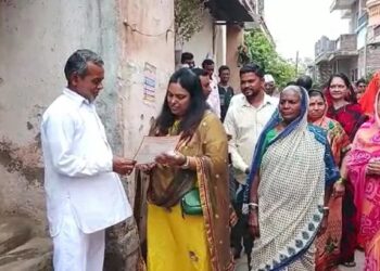 गुजरात जिंकण्यामध्ये सिंहाचा वाटा असलेल्या भाजप नेत्याची कन्या जळगावातून ग्रा.पं. निवडणुकीच्या रिंगणात