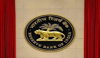 RBIकडून पुन्हा झटका! रेपो रेट वाढल्याने कर्ज महागणार