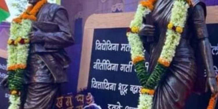 पाचोरा येथे क्रांती ज्योती सावित्रीबाई फुले जयंती आयोजन