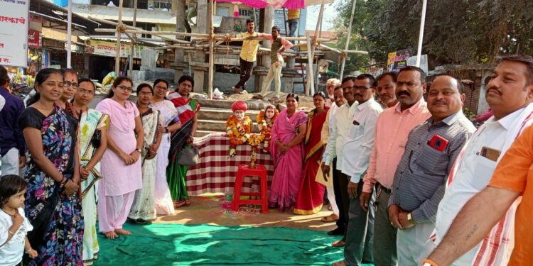 पाचोरा येथे क्रांतीज्योती सावित्री फुलेंना अभिवादन