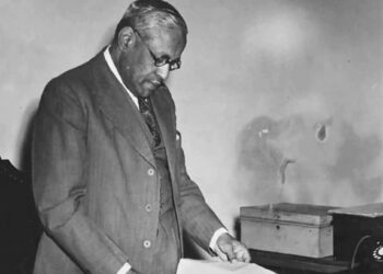 1950 मध्ये इतका होता इन्कम टॅक्स, आता स्वतंत्र भारताच्या पहिल्या अर्थसंकल्पाचा ‘हा’ दस्तावेज होतोय व्हायरल