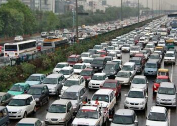 तुमचेही वाहन १५ वर्षांहून अधिक जुने आहे? मग ही बातमी नक्कीच वाचा.. नवा नियम लागू होणार