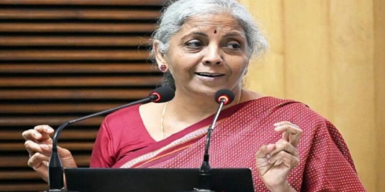 नवीन वर्षात करोडो करदात्यांना आनंदाची बातमी ; आता उत्पन्नावर फक्त ‘एवढा’ कर लावला जाणार