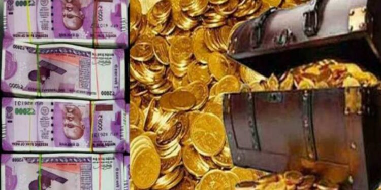 खिशात पैसा टिकत नाही? या वास्तु टिप्स बँक बॅलन्स लवकर वाढवतील, करून पहा