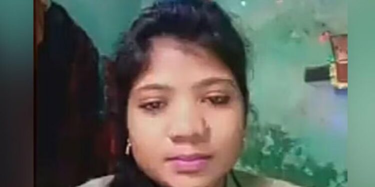 3 मुलांच्या आईचे दोन तरुणांसोबत अफेअर ; नंतर दोन्ही प्रेमीयुगुलांनी केलं हादरवून सोडवणार कृत्य