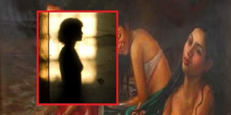 भारतातील एक गाव जिथे महिला कपडे घालत नाहीत! काय आहे परंपरा ते जाणून घ्या…