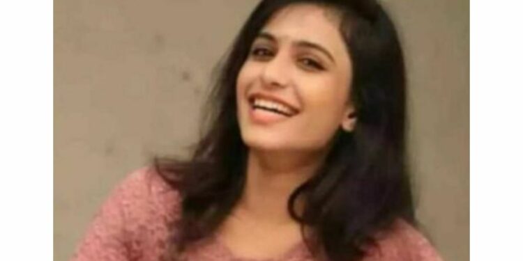 अखेर झुंज अपयशी ठरली ; अपघातातील जखमी तरुणीचा मृत्यू