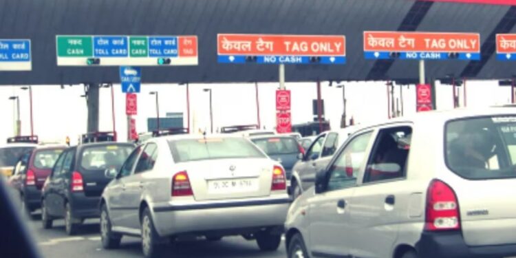 आता टोल प्लाझावर फास्टॅगची गरज नाही, सरकारने घेतला ‘हा’ मोठा निर्णय 