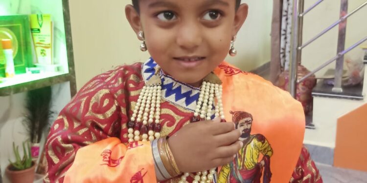 पाच वर्षाच्या वयात धैर्येशने आपल्या अंगभूत कलागुणांचे प्रकटीकरण