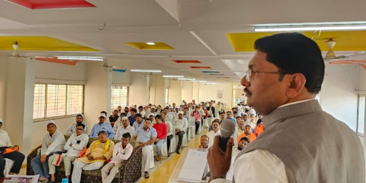 संघटनेतील पदाला न्याय देण्यासाठी आपल्या क्षमतांचा वापर करा-वसंत मुंडे