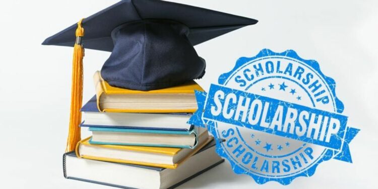 विद्यार्थ्यांनो..! दरमहा 3000 रुपये शिष्यवृत्तीची हवीय? मग ‘या’ तारखेपर्यंत अर्ज करा