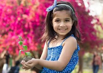 जन्मानंतर मुलीला ५ हजार रुपये तर १८ वर्षाची झाल्यावर ७५ हजार रोख मिळणार ; अजून बरंच काही… वाचा संपूर्ण अर्थसंकल्प!