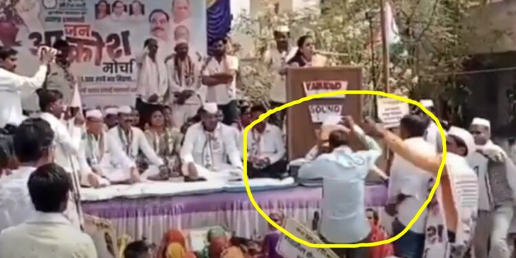 रोहिणी खडसेंचं भाषण सुरू असतानाच शेतकऱ्याने ओतलं अंगावर पेट्रोल अन्…