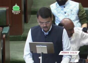 राज्याच्या अर्थसंकल्पात देवेंद्र फडणवीसांनी केल्या ‘या’ 20 मोठ्या घोषणा;  जाणून घ्या क्लीकवर..