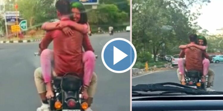 अरे काही लाच लज्जा..! चालत्या बाईकवर प्रेमी युगुलांच्या रोमान्सचा VIDEO व्हायरल