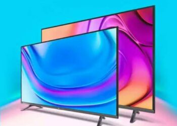 होळीपूर्वी LED TV खरेदीचा विचार करताय? इथे 32 इंचाचा टीव्ही फक्त 8200 रुपयात मिळतोय..