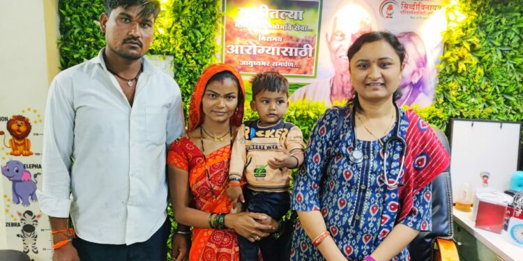 तब्बल 12 दिवस मृत्युशी झुंज देणाऱ्या बाळाचे प्राण वाचवण्यास डॉक्टर यशस्वी