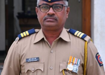 जळगाव पोलीस दलातील ‘या’ १२ अधिकारी-अंमलदारांना महाराष्ट्र राज्य पोलीस महासंचालक बोधचिन्ह/सन्मानचिन्ह जाहीर