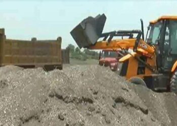 अवैध उत्खनन व अवैध वाहतूक रोखण्याकरीता महसूल विभागाचा मोठा निर्णय ; जिल्हाधिकाऱ्यांनी काढले पत्र..