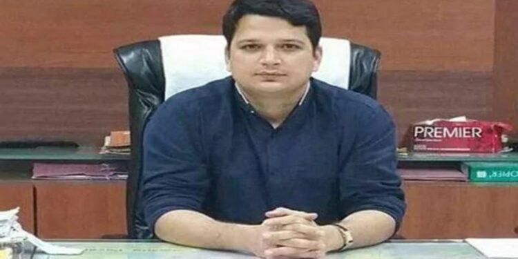 जिल्हाधिकारी आस्तिककुमार पाण्डेय यांना ‘ईडी’ची नोटीस ; नेमकं काय आहे प्रकरण?