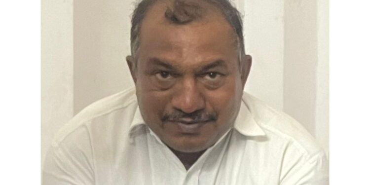 खाजगी पंटरला 1360 रुपयांची लाच स्वीकारताना रंगेहात पकडले