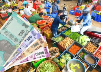 वाढत्या महागाईवर खुशखबर! 3 वर्षातील सर्वात कमी महागाई दर, या गोष्टी झाल्या स्वस्त..