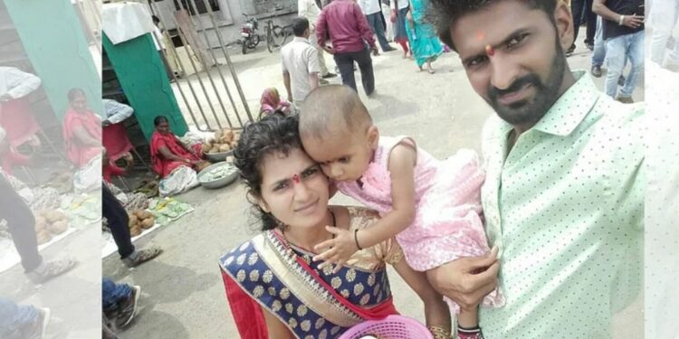 ह्रदय पिळवटून टाकणारी घटना! ५ वर्षाच्या मुलीसह पती- पत्नीची आत्महत्या