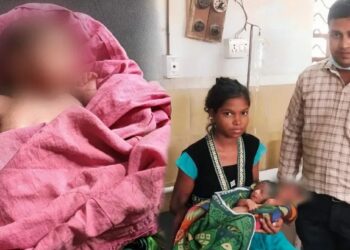 अजबच ! जळगावात महिलेने दिला २६ बोटांच्या बाळाला जन्म