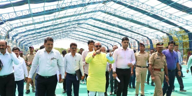 ‘शासन आपल्या दारी’ कार्यक्रमाची तयारी अंतिम टप्प्यात; पालकमंत्री ना. पाटील यांनी केली कार्यक्रमस्थळाची पाहणी