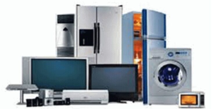 खुशखबर : मोबाईल, टीव्ही, फ्रीजसह या वस्तू स्वस्तात मिळणार, हे आहे कारण?