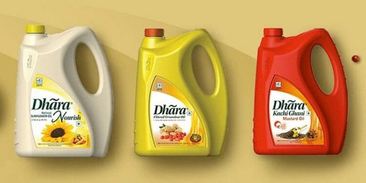 खुशखबर! खाद्यतेलाच्या किरकोळ किमतीत 10 रुपयांनी कपात