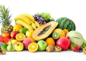 रिकाम्या पोटी हे फळ खाऊ नका..! फायद्याऐवजी होतील नुकसान..